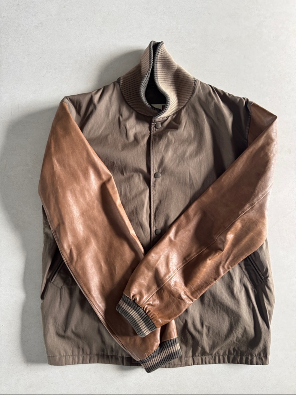 GUCCI MEN’S TWO TONE BOMBER LEATHER AND CANVAS JACKET